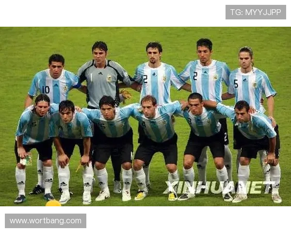 足球明星尼古拉斯的传奇之路与辉煌成就揭秘